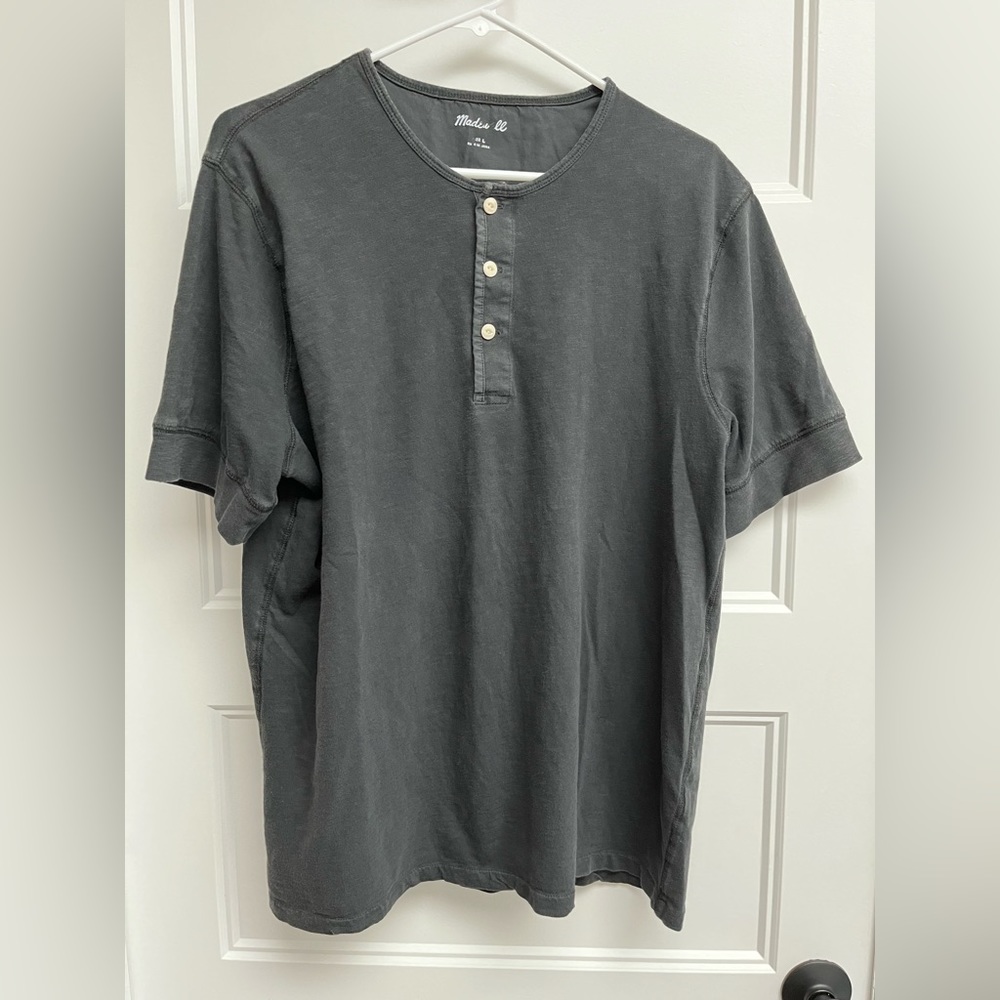 Madewell dark charcoal short-sleeve henley tee.